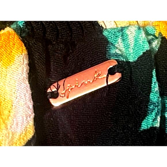 PINK VICTORIA'S SECRET SMOCKED WAIST LEMON PRINT SHORTS LARGE BLACK YELLOW - Picture 7 of 11